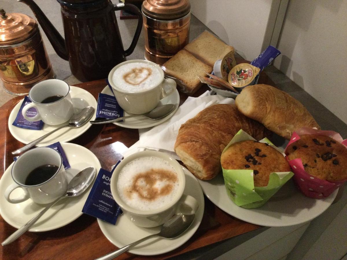 Piano Nobile Bed & Breakfast Naples Luaran gambar